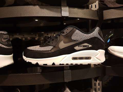 Foot Locker Foot Locker